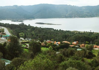 Vista panorámica del embalse San Rafael ubicado en el municipio de La Calera.